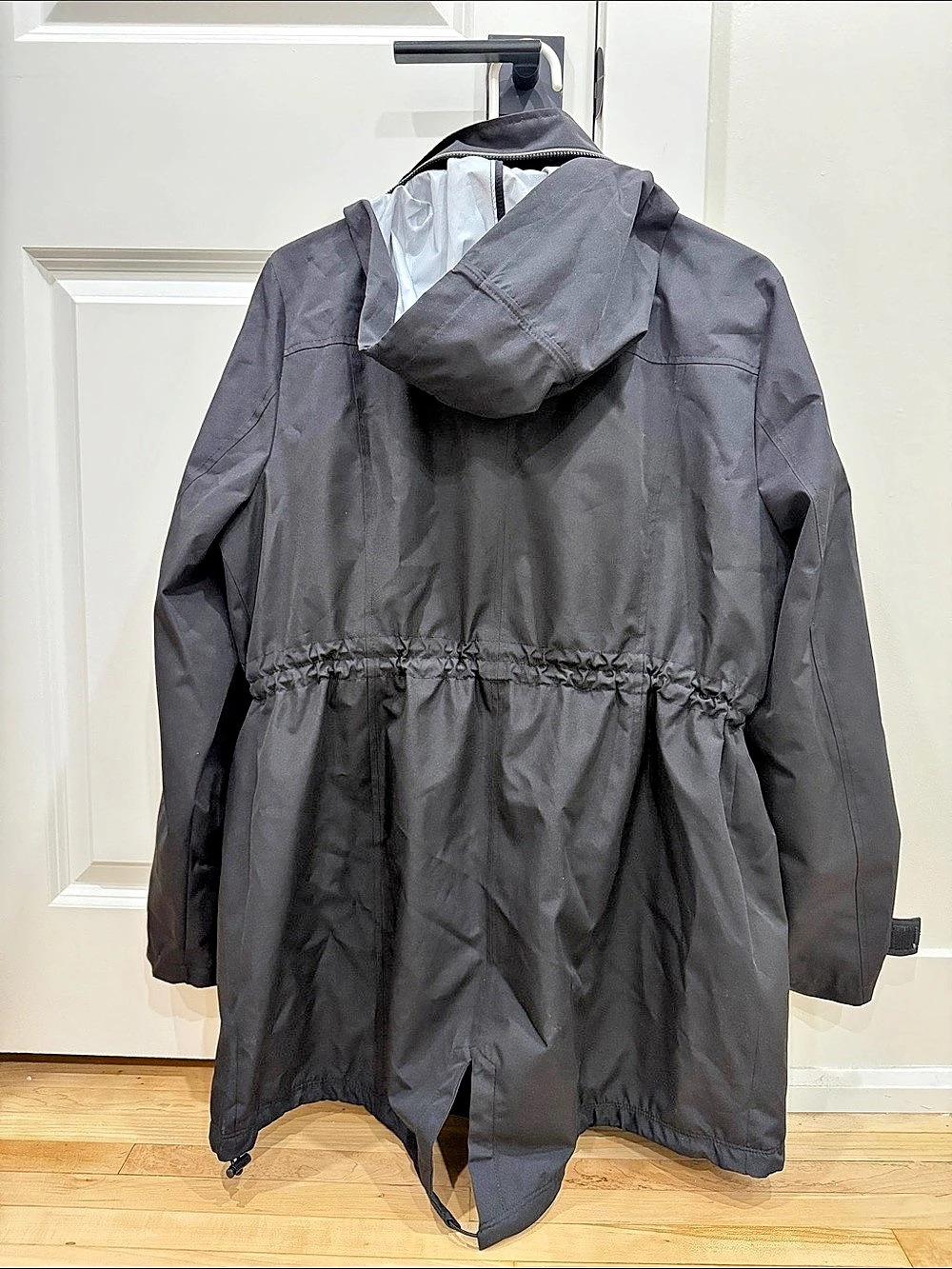 Michael Kors Women's Black Utility Hooded Jacket Size Large - Picture 2 of 8